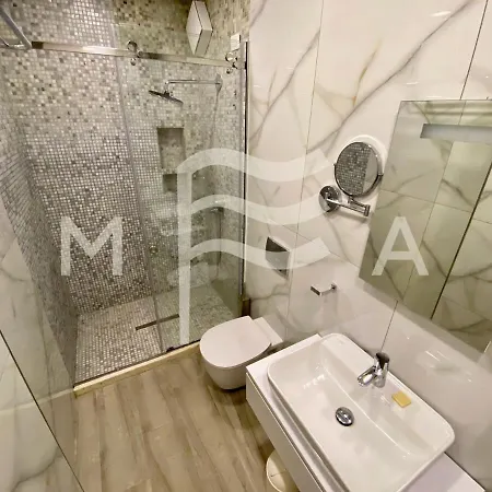 Apartmán Magic View! Golem (Tirana)